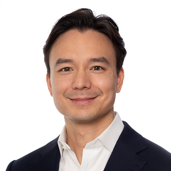 Headshot of Chris Drewsen